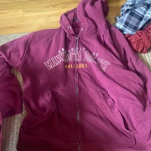minnesota duluth sweatshirt, no drawstring, worn